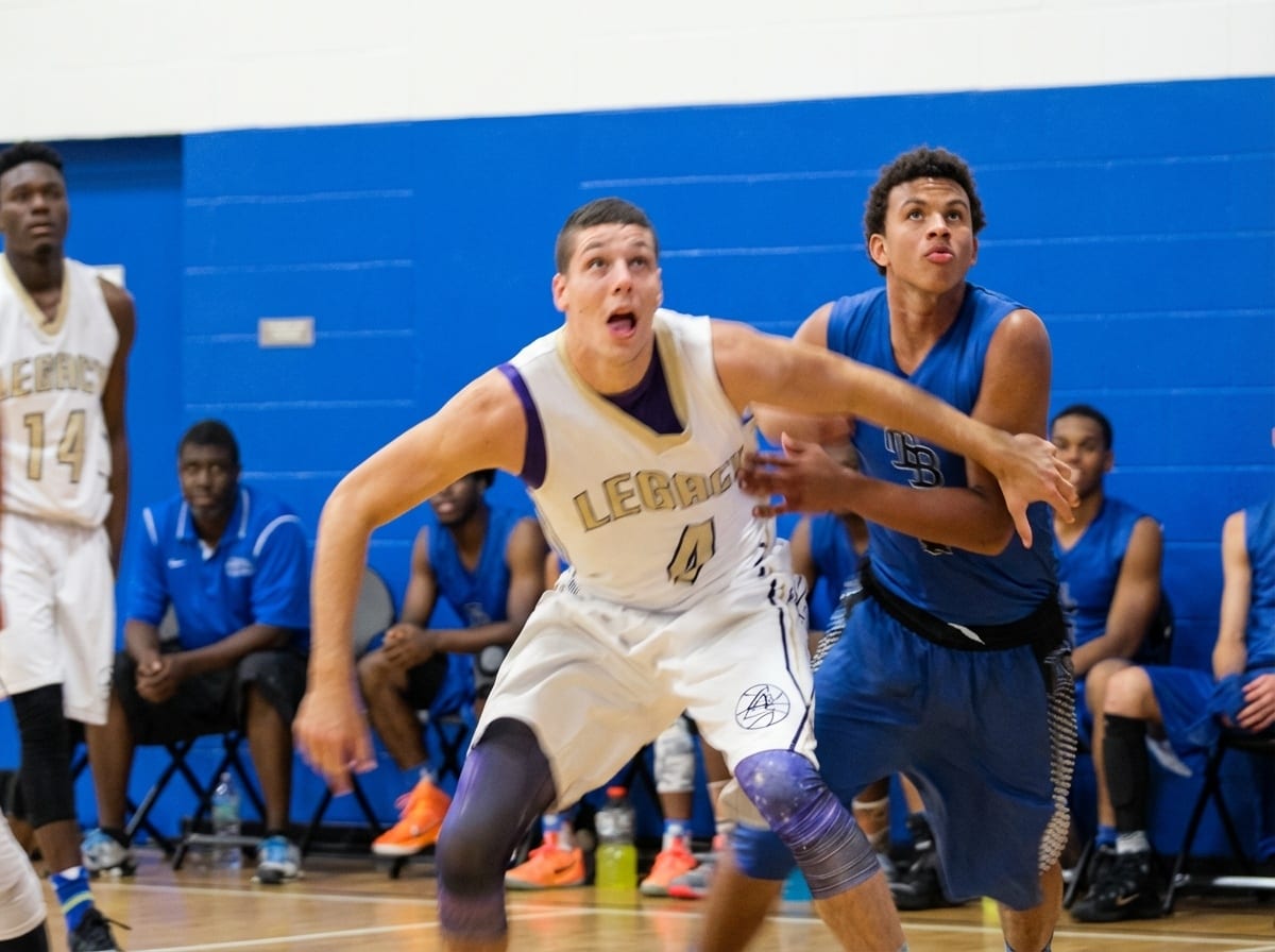 Rebound battle in the paint